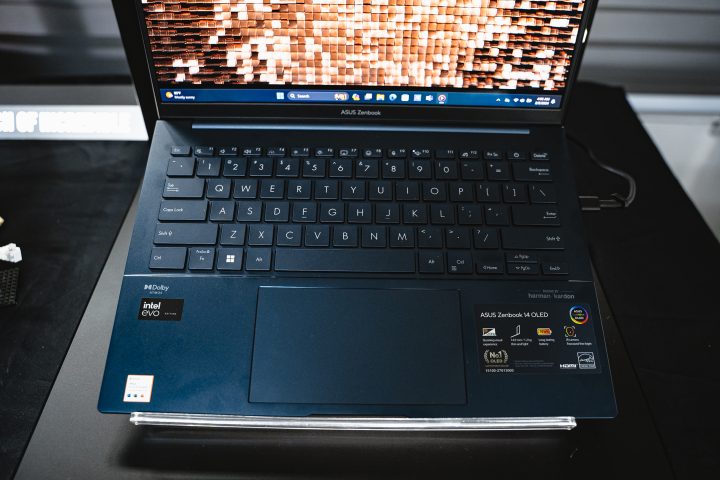 Asus Zenbook 14 2024 2