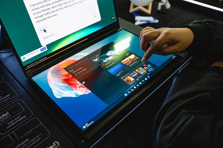 Asus Zenbook Duo 2024 4
