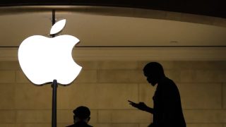 Apple sued by the US for illegal monopoly over smartphones