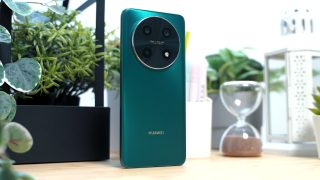 HUAWEI nova 12i Review