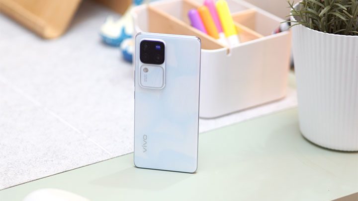 Vivo V30 Pro 5g Kv 7