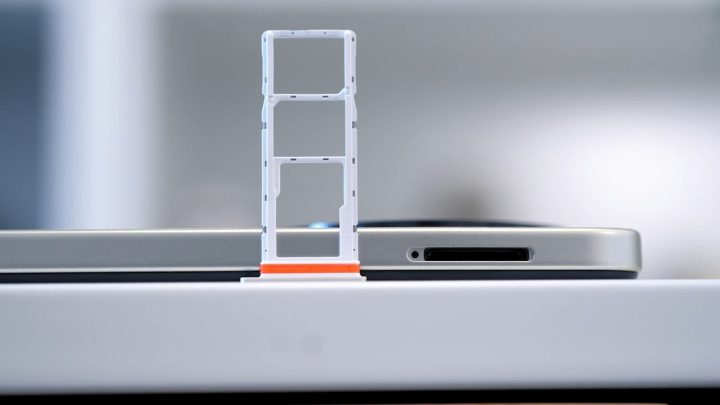 Itel Rs4 Vs Poco M6 Pro Comparo (12)