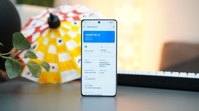 realme GT 6