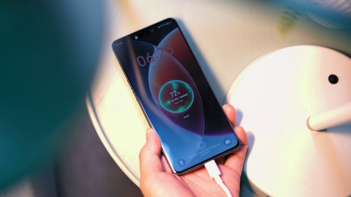 Camon 30 Premier Vs Galaxy A55 (27)