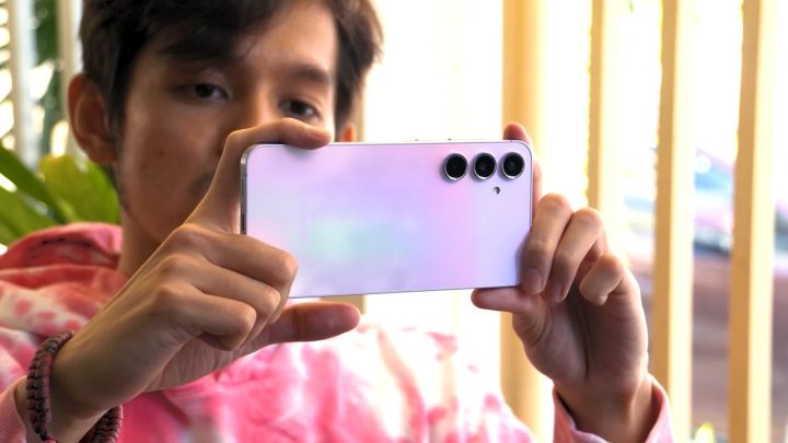 Camon 30 Premier Vs Galaxy A55 (34)