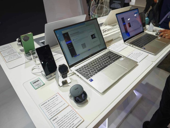Tecno Booth Laptop Computex 2024