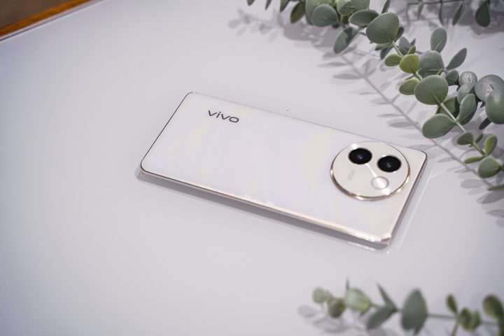 Vivo V30e 5g 11