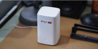 Experience uncapped 5G speeds with PLDT Home WiFi 5G+