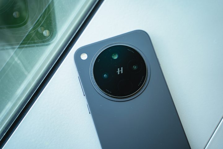Oppo Find X8 11