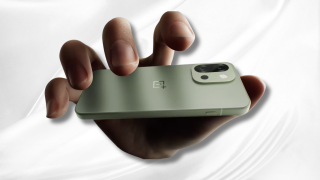 OnePlus 13s Debuts in India with Snapdragon 8 Elite