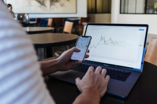 Social Trading Lets Filipinos Copy Seasoned Investors