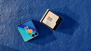 Samsung Galaxy Z Flip7, Flip7 FE Hands-On - The Most Refined Z Flips yet!