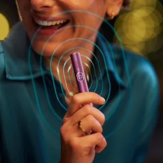 Latest IQOS ILUMA i device with induction-heating technology for smoke-free tobacco.