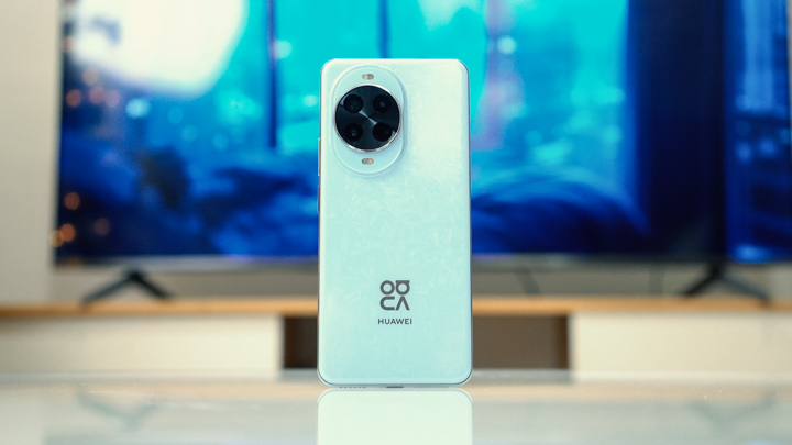 HUAWEI nova 14 Pro smartphone with distinctive rear camera housing