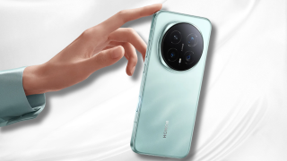 The HONOR Magic 8 Pro is set to go global this month