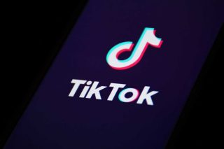 New TikTok features let users save and watch content together