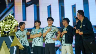 Aurora Gaming Philippines takes home M7 championship