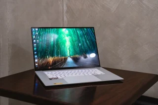 ASUS Zenbook S16 (UM5606GA) Review