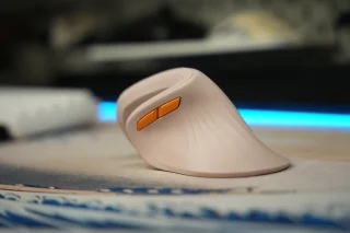 ProtoArc EM11 NL Vertical Ergonomic Mouse Review